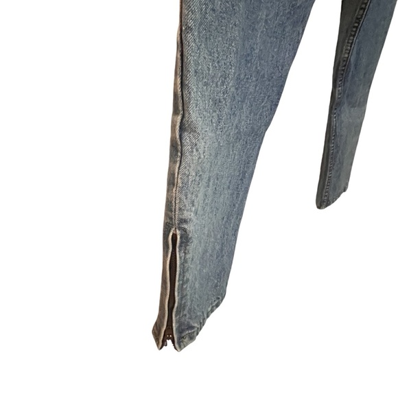 VINTAGE GUESS 90S HIGH RISE MOM JEANS LIGHT BLUE TRIANGLE LOGO ANKLE ZIPPERS - Picture 6 of 13